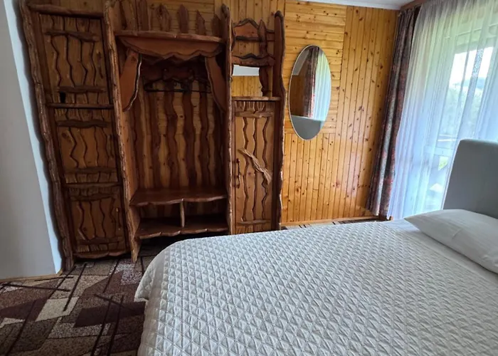 Holiday home затишок в карпатах Slavske