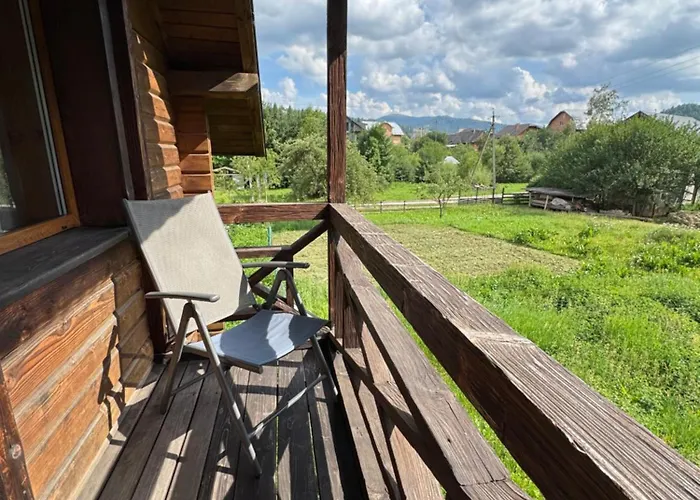 Semesterbostad затишок в карпатах